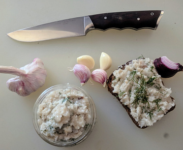 Фото Сало кабана кручёное с чесноком 400 гр